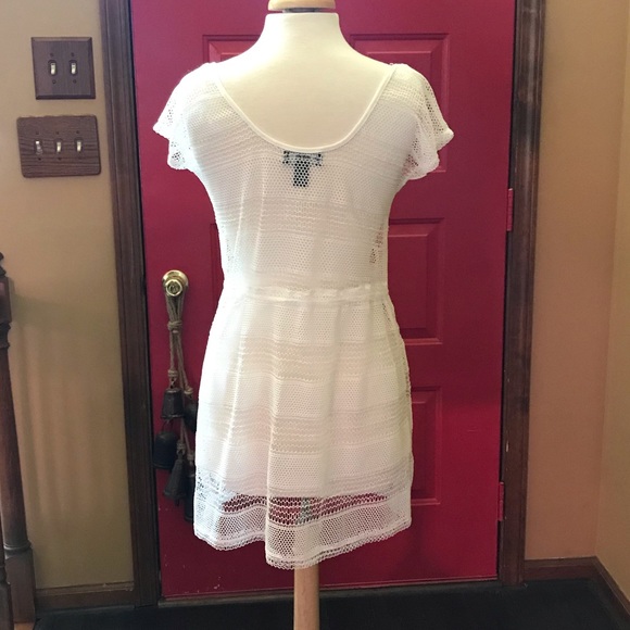 Swimsuit Coverup - Picture 4 of 7